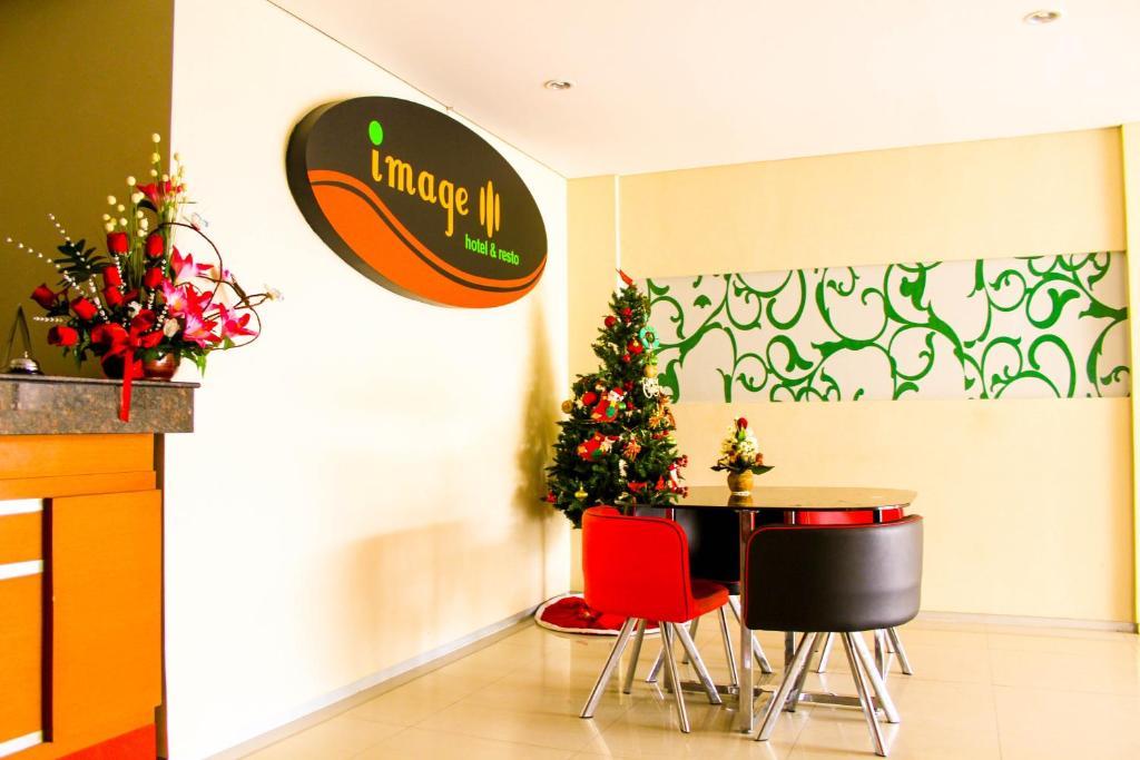 Image Hotel And Resto Bandung Eksteriør bilde